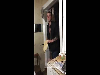 Knife wielding junkie gets shot by cop