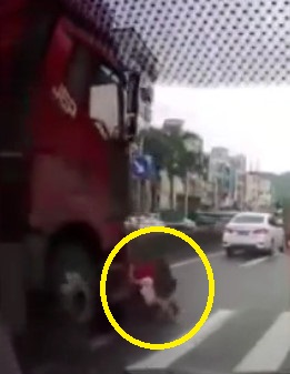 Yellow Circle of Death Targets a Scooter Couple [Dashcam & Aftermath]