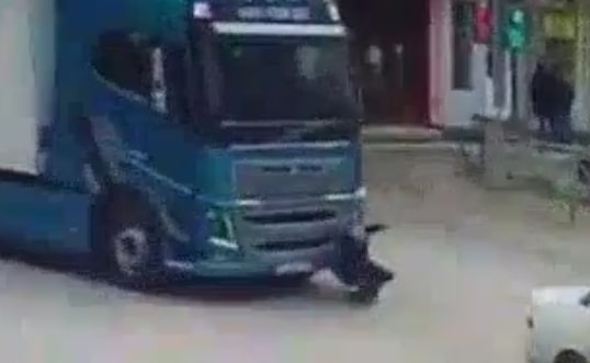 Wrong Place to Stop, Kid