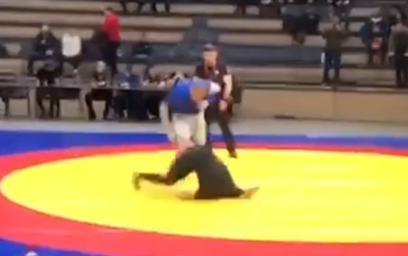 Damn. Wrestler Breaks Neck