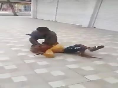 Midgets Throw Down in the Street