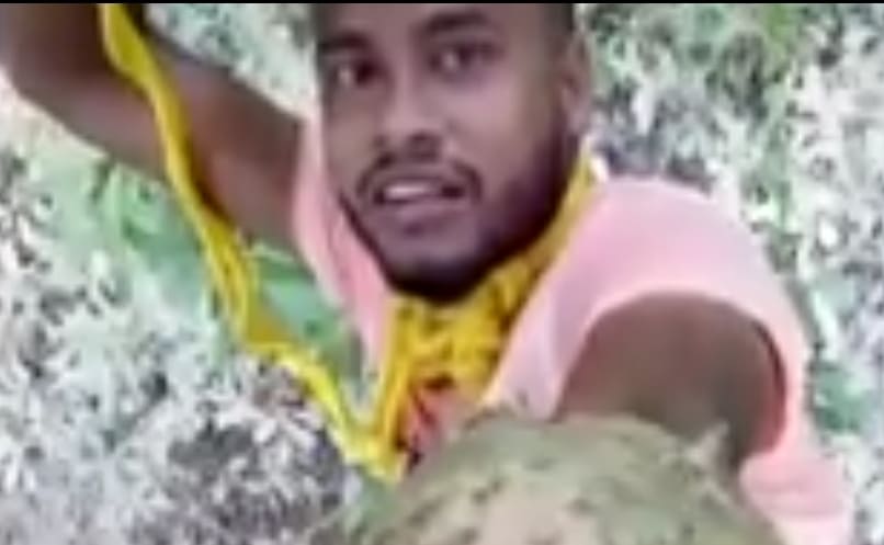 FULL VERSION: Mr. Smiley Hangs Himself on Facebook Live