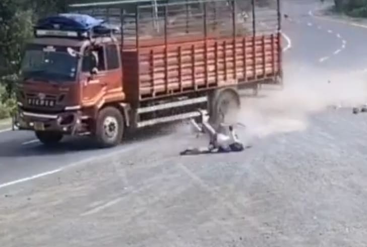 Same Shit Different Day in India