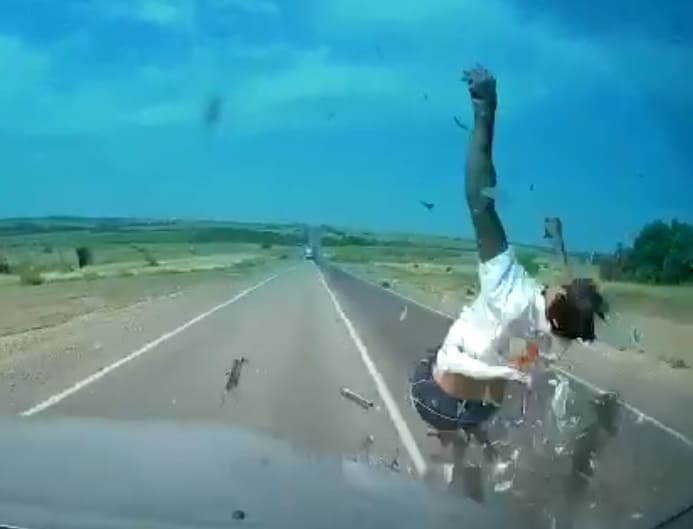 Dashcam Catches Instant Death