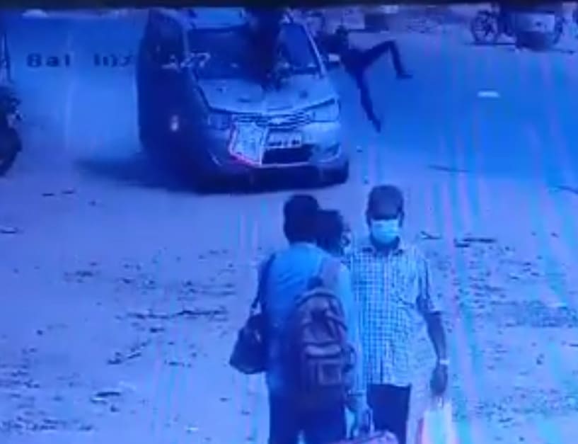 Drunk Driver Mows Down Woman And Her Teenage Daughter 