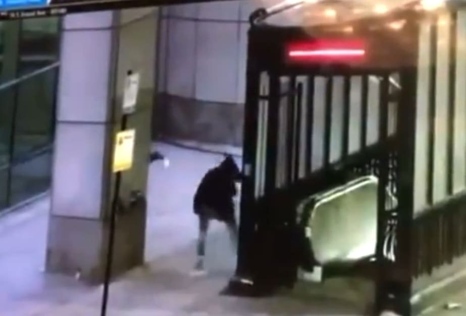 16-Year-Old Gunned Down At Train Station