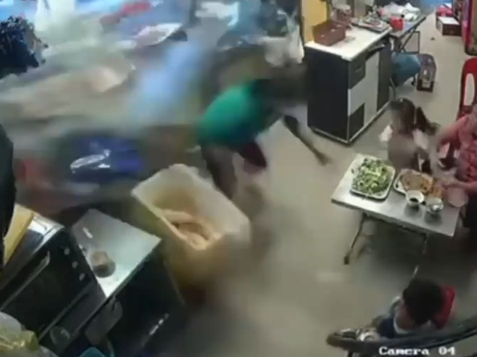 Drunk Driver Crashes Into Bakery