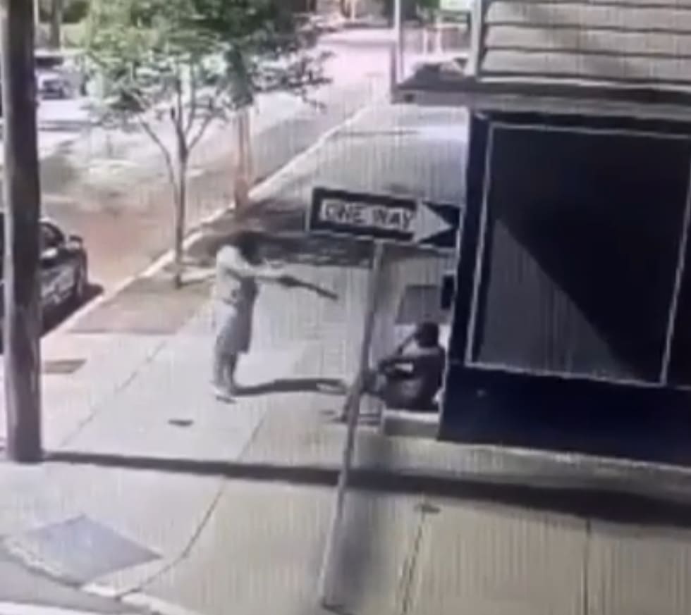 Point Blank Shotgun Execution In New York