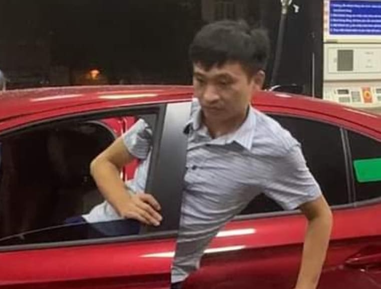 Drunk Driver Goes Human Bowling (Extended)