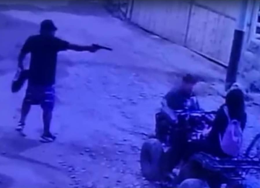 Long Barrel Pistol For The Target