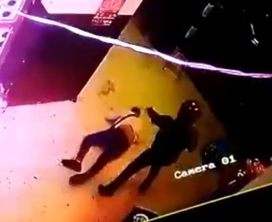 Pair Of Hitmen Gun Down Dude Outside Nightclub