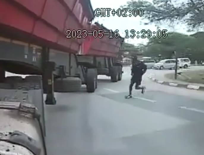 Example On How Not To Hitch A Ride