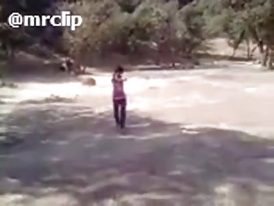 Farther kills daughters