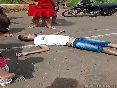 crash between two bikers in BR