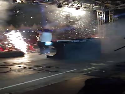 Man fall in single show