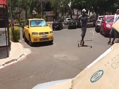 2 bastards fight with machete