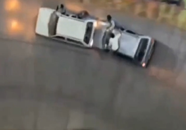 Morons Doing Car Stunt has Darwin Written all over it!