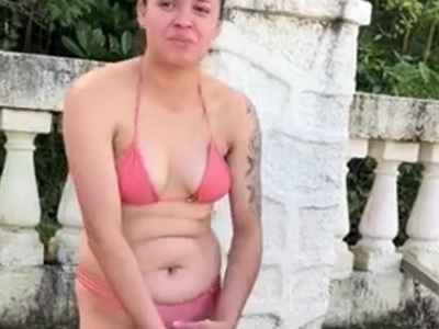 YOU LIKE THE ALL NATURAL GIRL?  WELL WAIT UNTIL YOU SEE HER BUSH