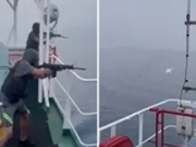 Kamikaze Pirate boat Blown to Bits by Vessel Crew. (Huge Explosion)