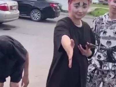 Russian Emo should have Given the Fist Bump