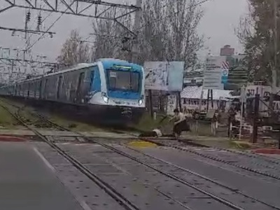 Good Man tries to Save Woman from Suicide and Pays the Ultimate Price