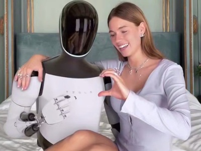 Musk Hires OnlyFans Model Anna Malygon to Advertise Tesla's Humanoid Robots