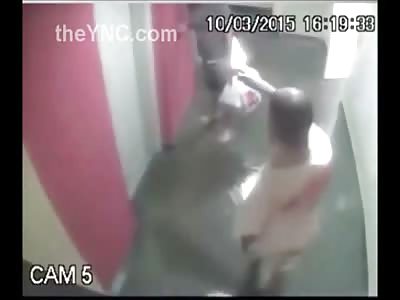 Video Shows the Moment a Homosexual Man is Attacked an Brutally Stabbed ni the Neck with a Butcher Knife