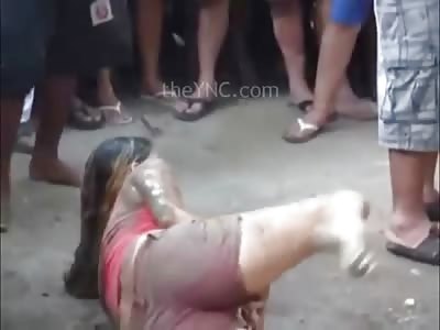 Ridiculously Bizarre Video Shows Pretty Girl Allegedly Possessed Cutting her Tongue and Convulsing 