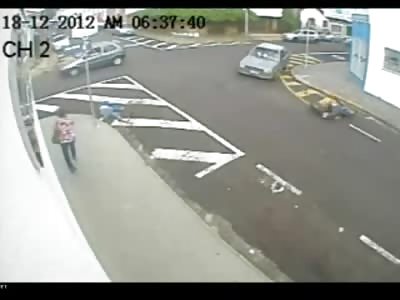 Brutally Fatal Head on Collision ....Biker Dies Instantly