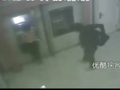 Woman Has Her Throat Cut at an ATM Machine by Mugger
