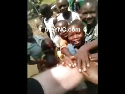 Kids in Africa see a White Man for the First Time Ever 