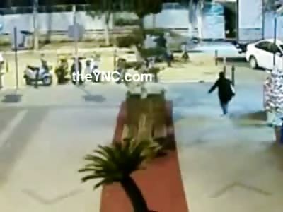 Worker unloading 1000lb Machine from Truck is Crushed to Death on the Street (Watch in the Street, Top of Screen) 