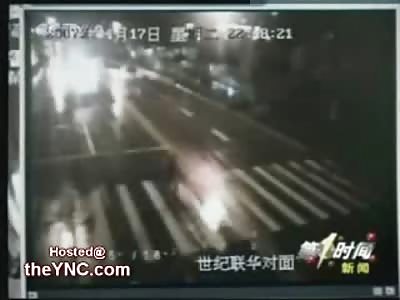 Man crossing a Busy Road killed Instantly