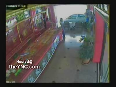 Attempted Robbery goes Wrong, Everyone Shot Dead