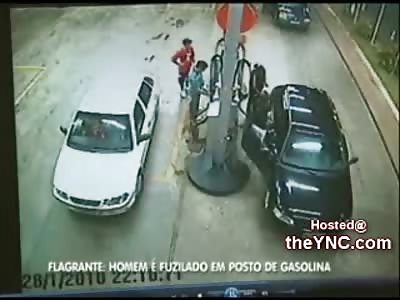 Bizarre Kidnapping results in Death of Kid in the Back Seat