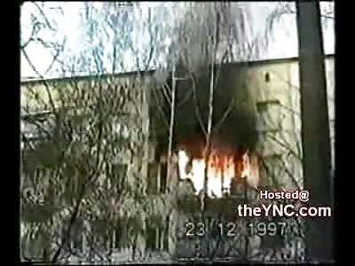 Footage of Desperate  Man Jumping to his Death from his Burning Apartment