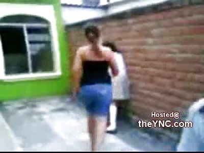 Mother comes to Defense of her Daughter and Beats Girl