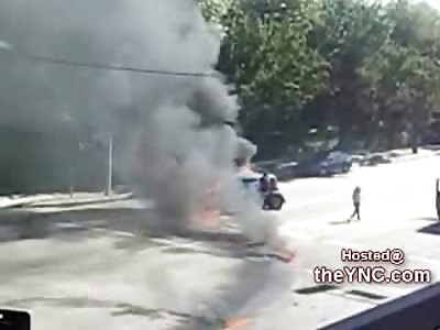 Good Samaritans Risk their Lives to Pull Man out of Burning Ford Model A