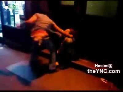 A Female One Punch KO...Girl Delivers Ruthless Beating to Short Chubby One on the Street