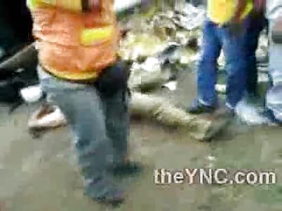 Atrocious Animals Loot Food Truck and move the Dead Driver out of the Way in Venezuela