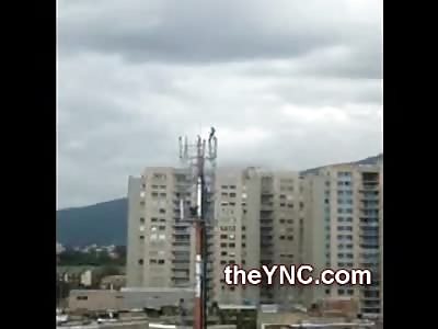 Short Raw Video of the same Suicide Above 