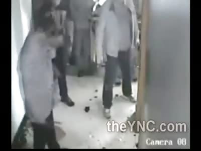 Rival Gangs in China Battle it old School Style ..... Brutal Knife Fight