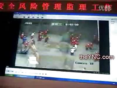 Chinese Construction Workers Killed as Metal Pipes Crush them to Death in Subway