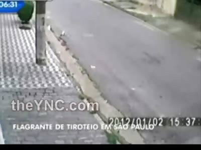 Police Shoot Fleeing Suspect in the Back as he Runs