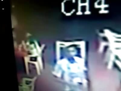 The Most Casual Murder ever Recorded, Man shot in the Head while Eating Dinner with his Little Girl (Direct Head Shot)