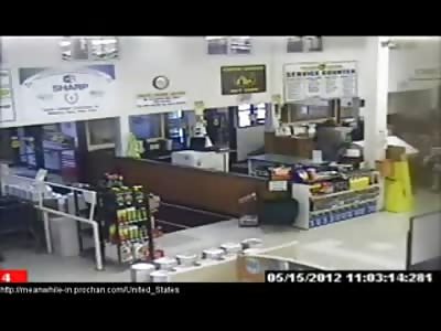 Naked Female Decides to Go Shopping at Supermarke