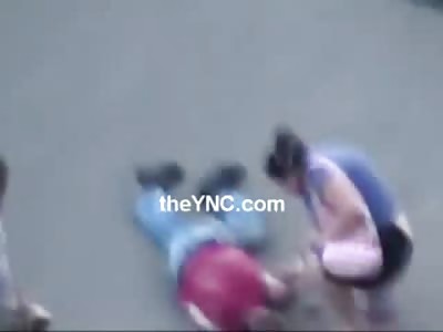 Idiot Knocks himself out with a Failed Super kick Attempt