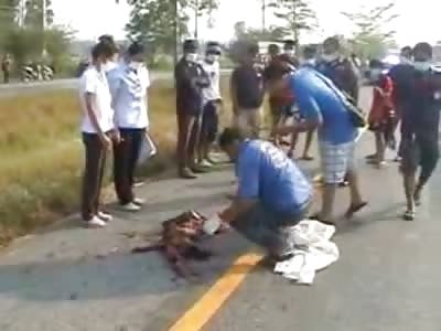 Dead Skin Mask,,Extraordinary video shows Nurses unable to Identify the Gender of Death Victim