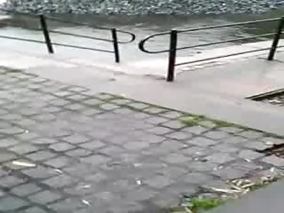 LMAO: Old Perverted Man Cant Help But Jerk off In Public to all the Chicks Walking Around