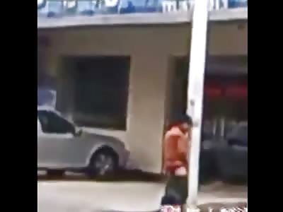 WTMF: Horny Lunatic Has Sex with a Full Blown Telephone Pole in Broad Daylight